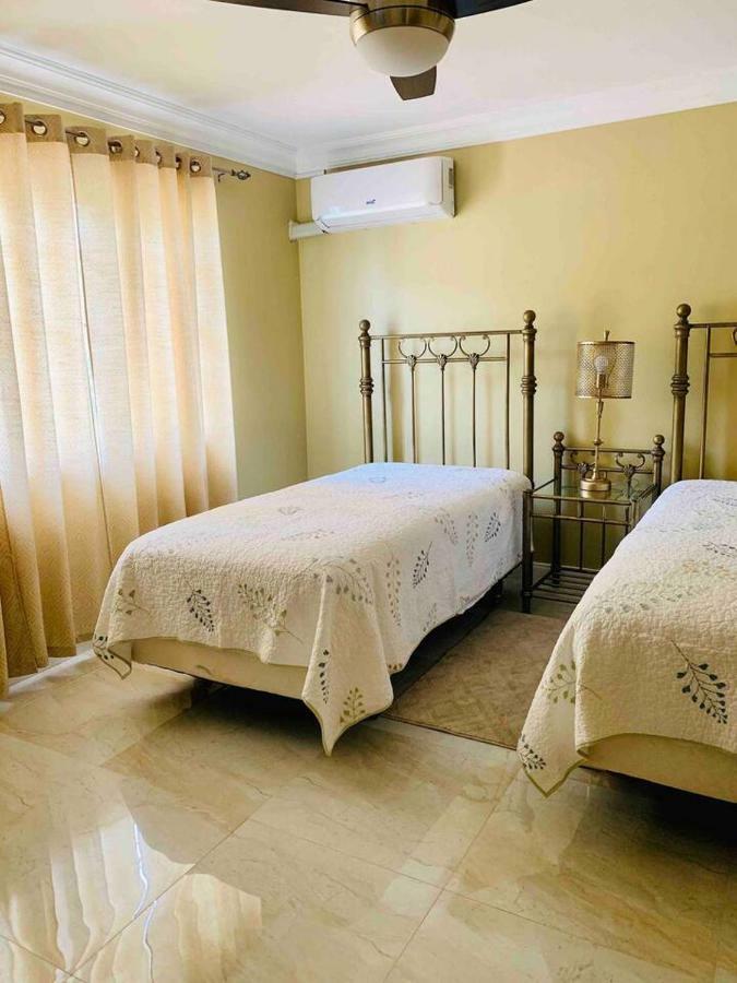 فيلا كينغستونفي Bella Vista المظهر الخارجي الصورة