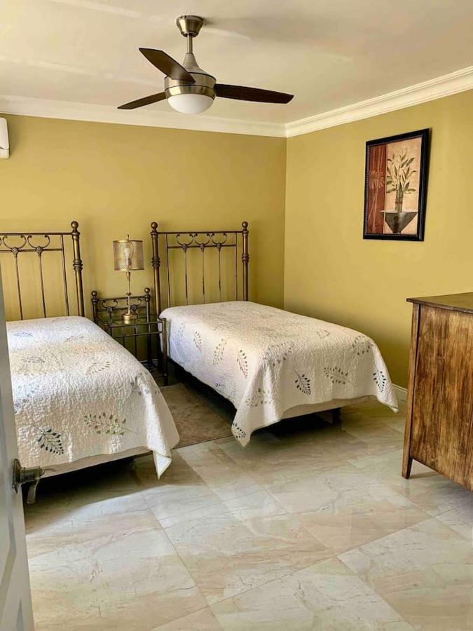 فيلا كينغستونفي Bella Vista المظهر الخارجي الصورة
